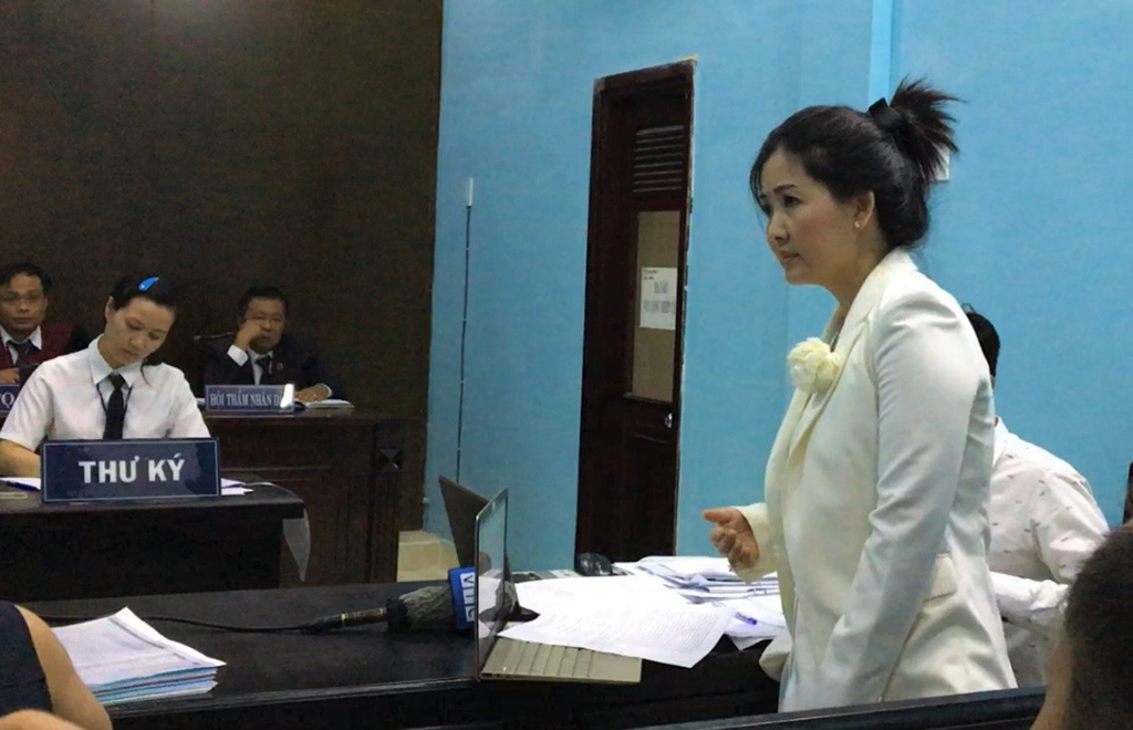 Bệnh[-]nhân[-]phản[-]tố,[-]đòi[-]Bệnh[-]viện[-]FV[-]bồi[-]thường[-]143[-]triệu[-]